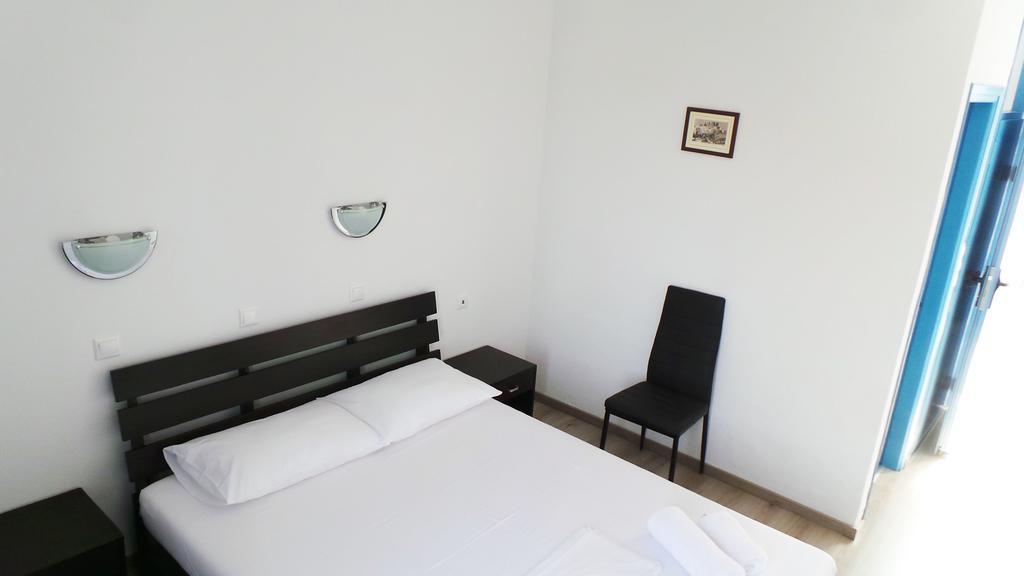 Delfini Hotel 斯科拉 外观 照片