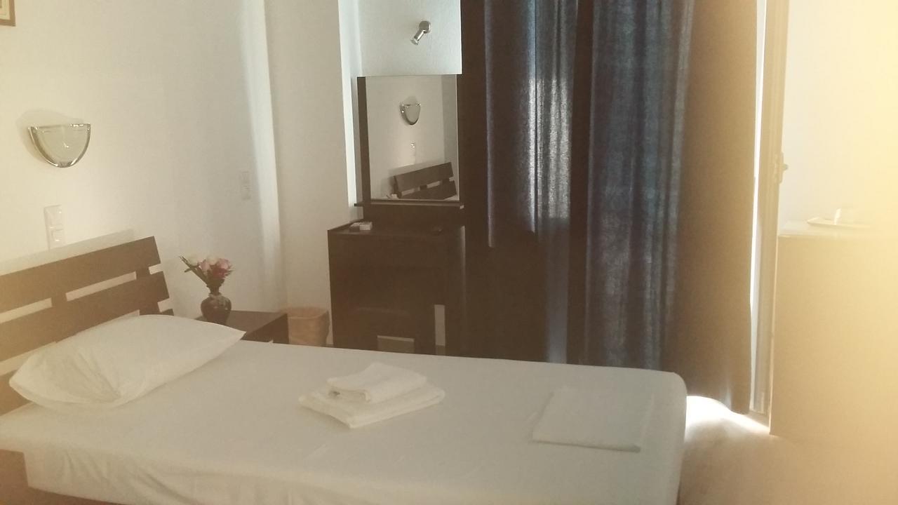 Delfini Hotel 斯科拉 外观 照片